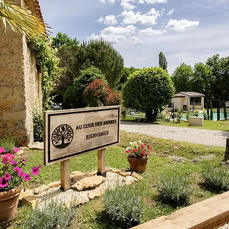 Au Coin Des Arbres - Palmier 펜션 Biron (Dordogne)